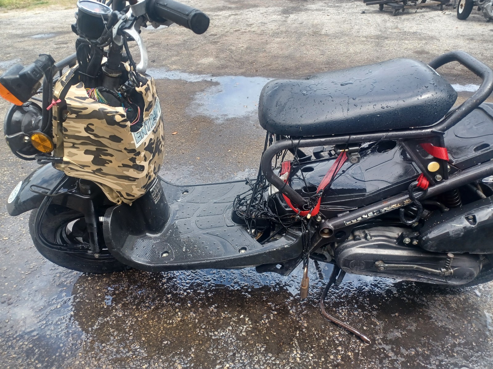 06 Ruckus